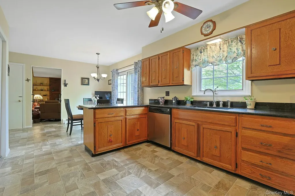 110 Eastview Drive Valhalla NY 10595