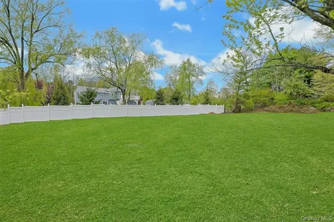 110 Eastview Drive Valhalla NY 10595
