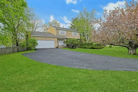 110 Eastview Drive Valhalla NY 10595