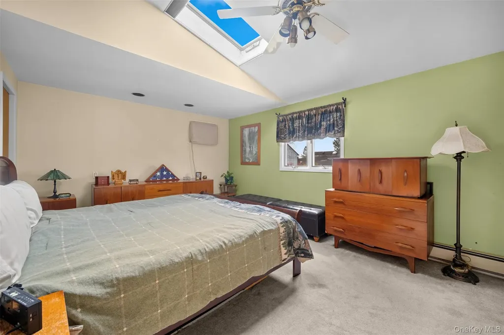2 Bent Lane Levittown NY 11756