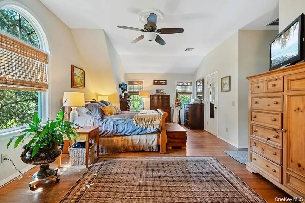 146 Old Stump Road Brookhaven NY 11719