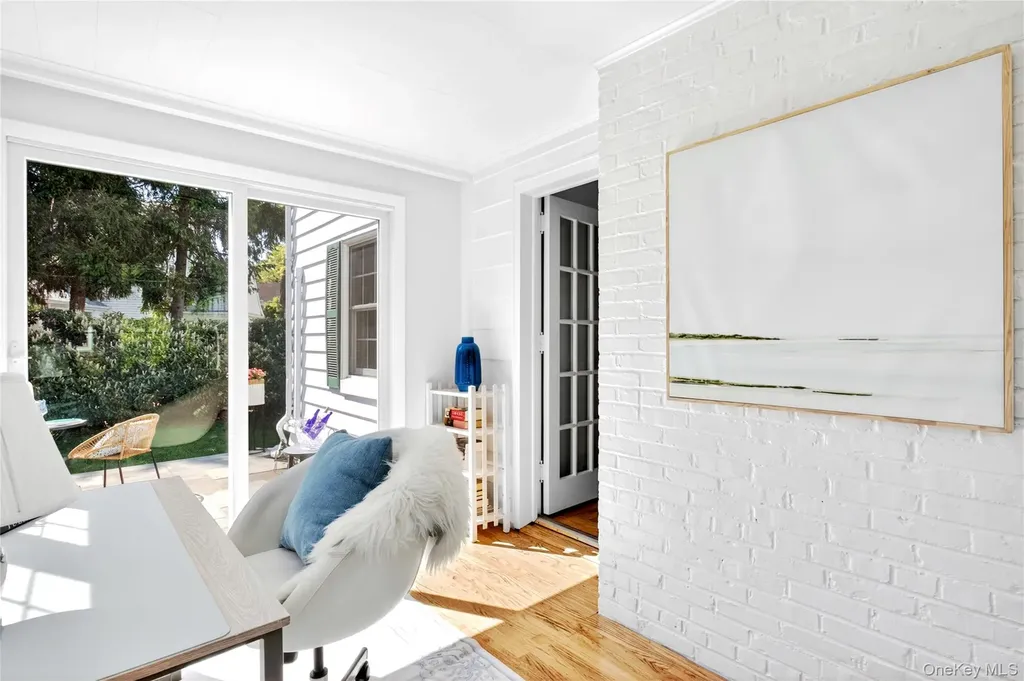 182 Ryder Road Manhasset NY 11030
