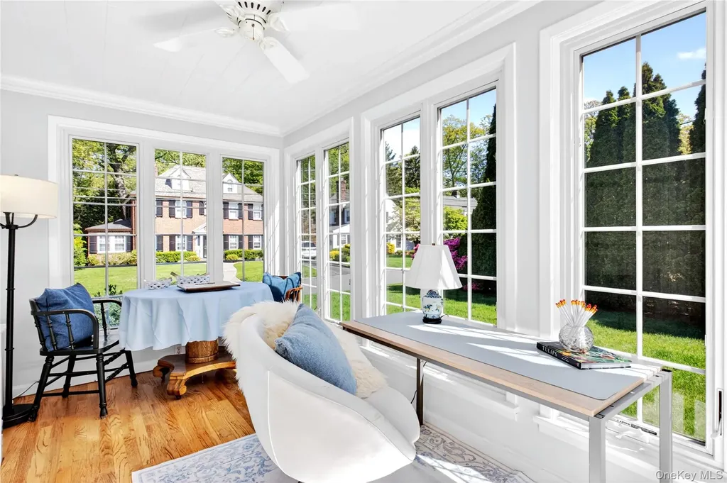 182 Ryder Road Manhasset NY 11030
