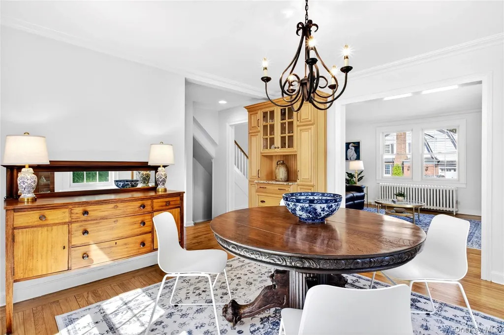 182 Ryder Road Manhasset NY 11030