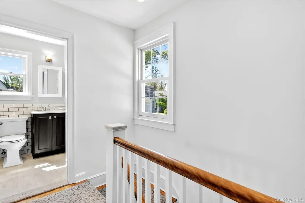 182 Ryder Road Manhasset NY 11030