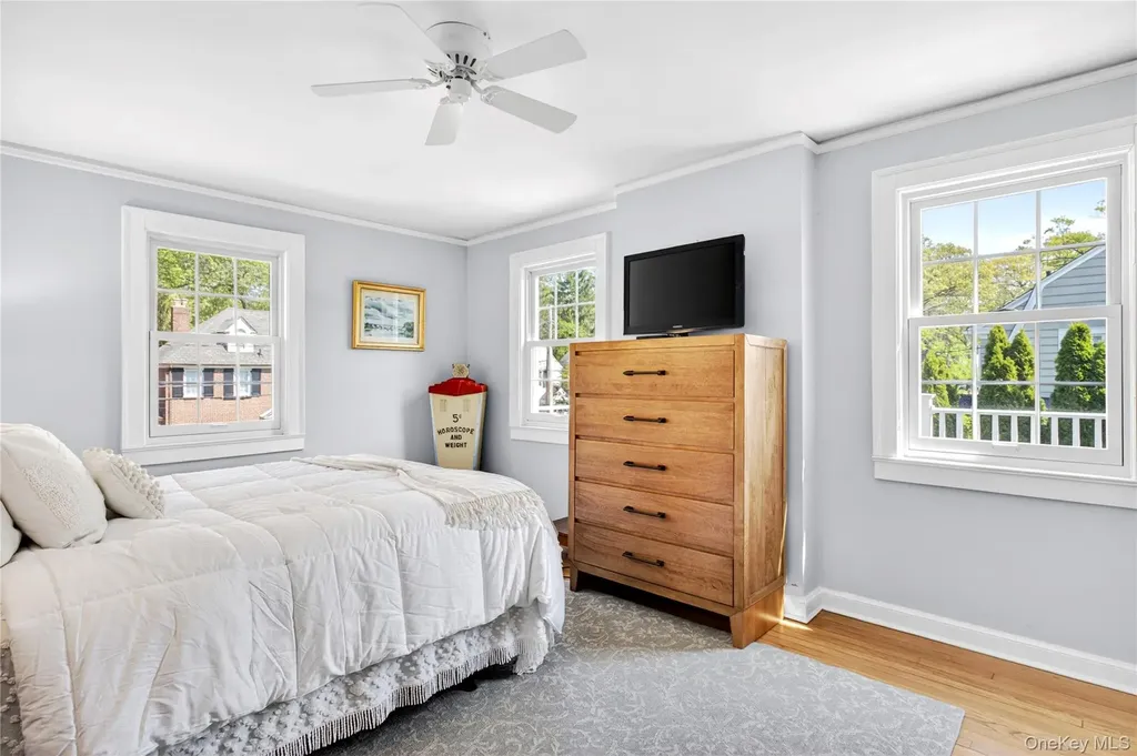 182 Ryder Road Manhasset NY 11030