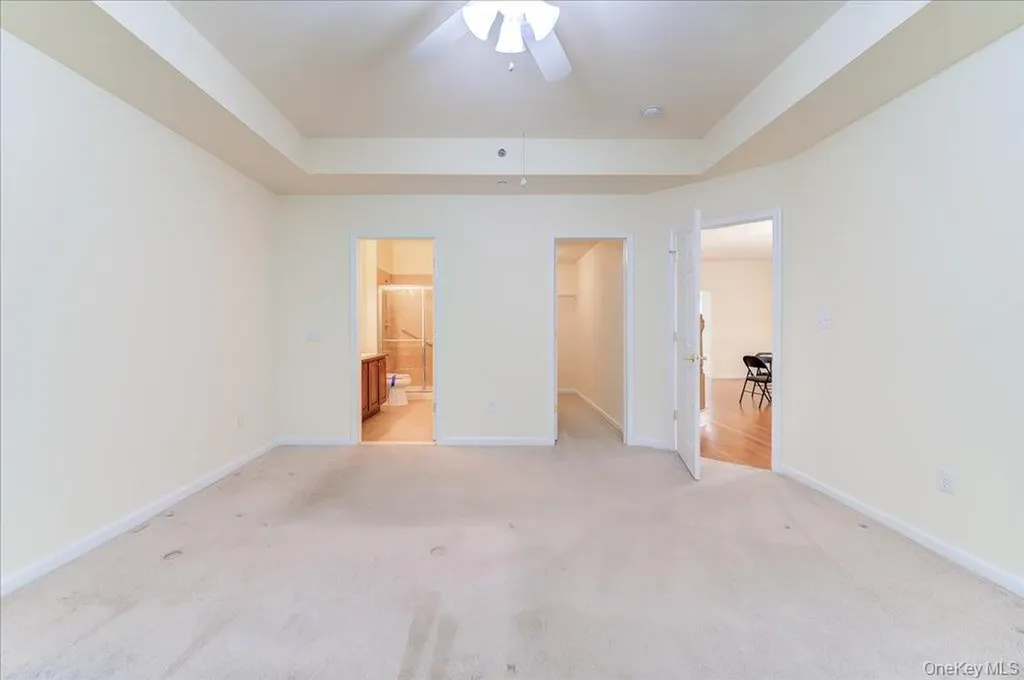 26 Halley Court Poughkeepsie NY 12601
