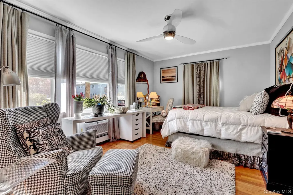 84 Cardinal Lane Islip NY 11751