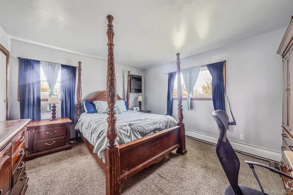 206 Prospect Place Bay Shore NY 11706