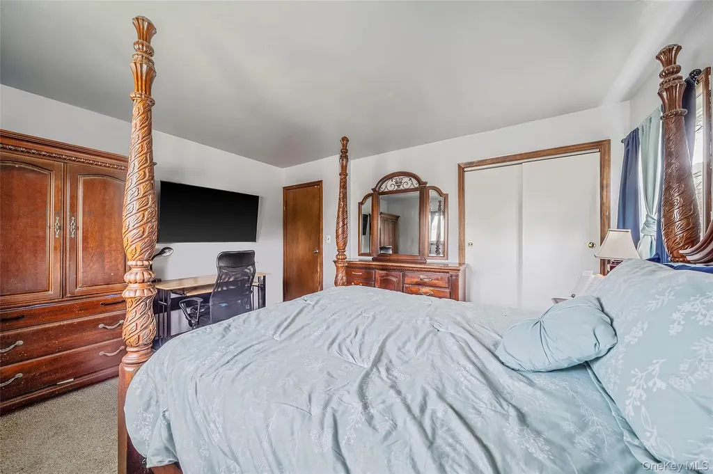 206 Prospect Place Bay Shore NY 11706