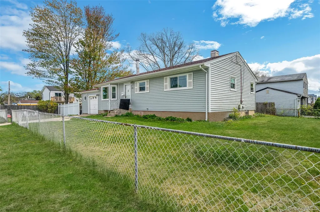 206 Prospect Place Bay Shore NY 11706