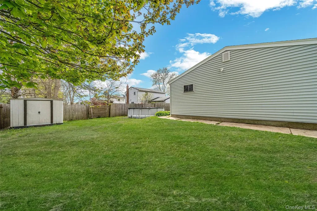 206 Prospect Place Bay Shore NY 11706