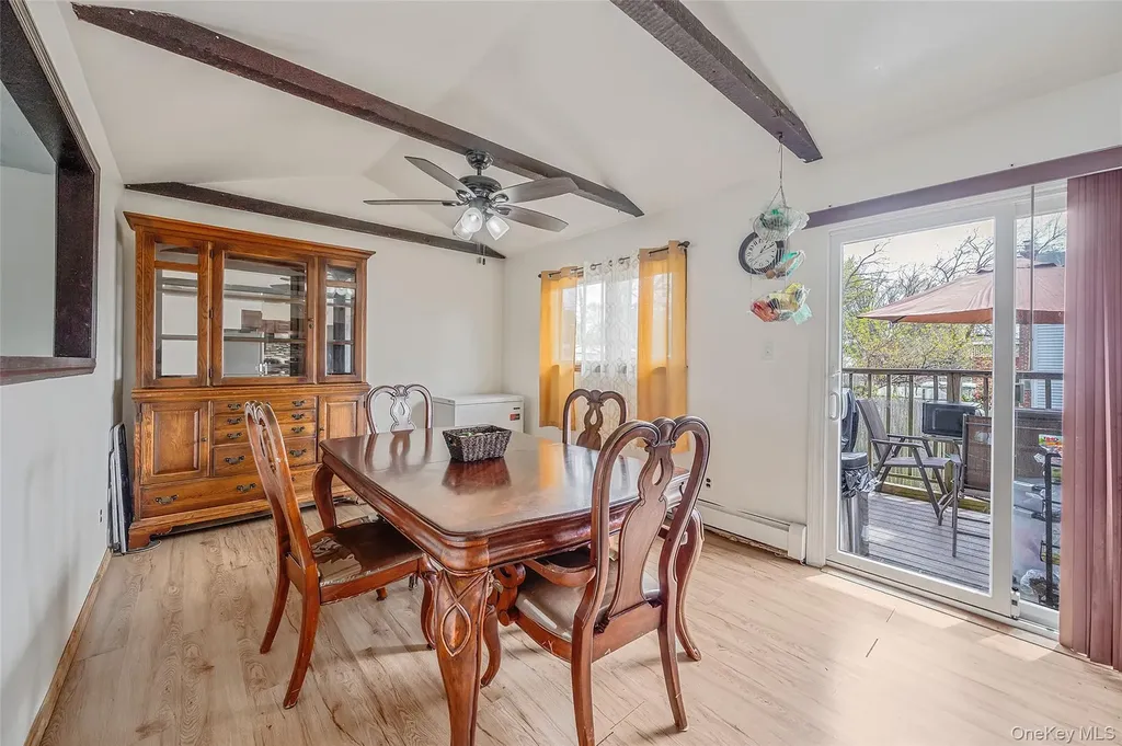 206 Prospect Place Bay Shore NY 11706