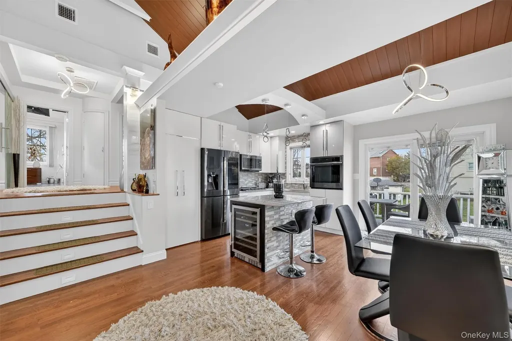 3377 Agar Place Bronx NY 10465