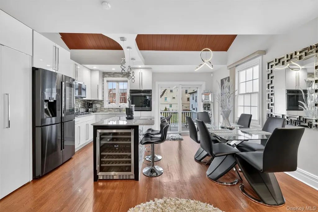 3377 Agar Place Bronx NY 10465