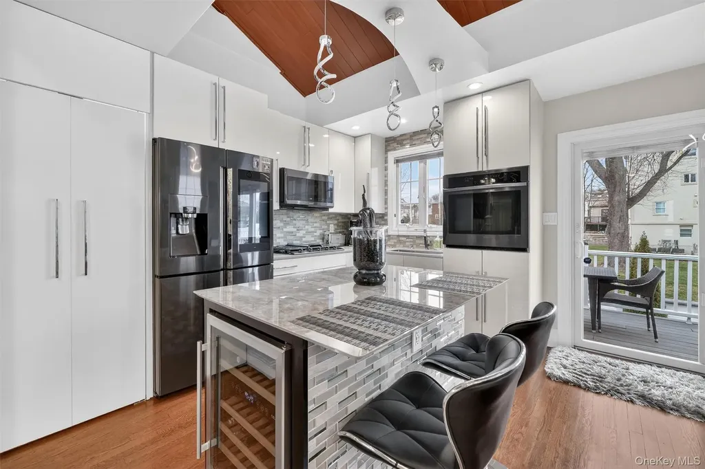 3377 Agar Place Bronx NY 10465