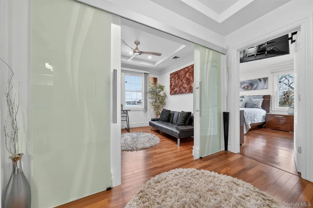 3377 Agar Place Bronx NY 10465