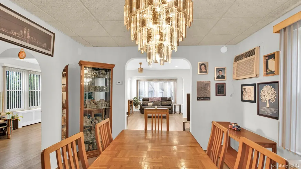 56 Liggett Road Valley Stream NY 11581