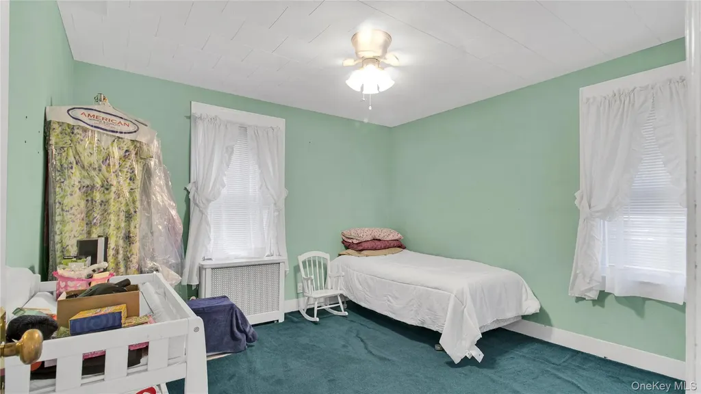 56 Liggett Road Valley Stream NY 11581