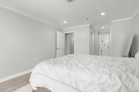 355 Old Tarrytown Road White Plains NY 10603