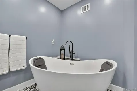 14 Jerome Drive Cortlandt Manor NY 10567