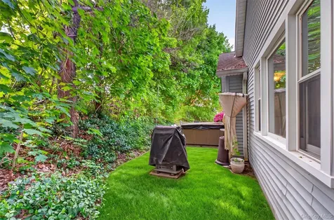 14 Jerome Drive Cortlandt Manor NY 10567