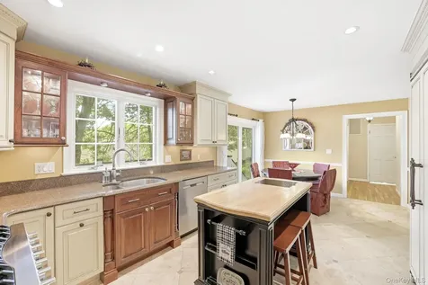 116 Burns Place Briarcliff Manor NY 10510