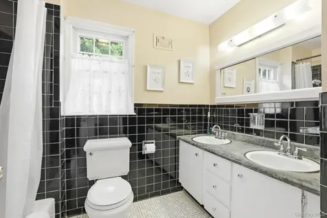116 Burns Place Briarcliff Manor NY 10510