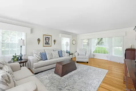 116 Burns Place Briarcliff Manor NY 10510