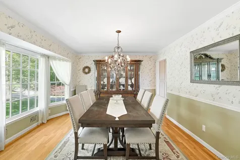 116 Burns Place Briarcliff Manor NY 10510