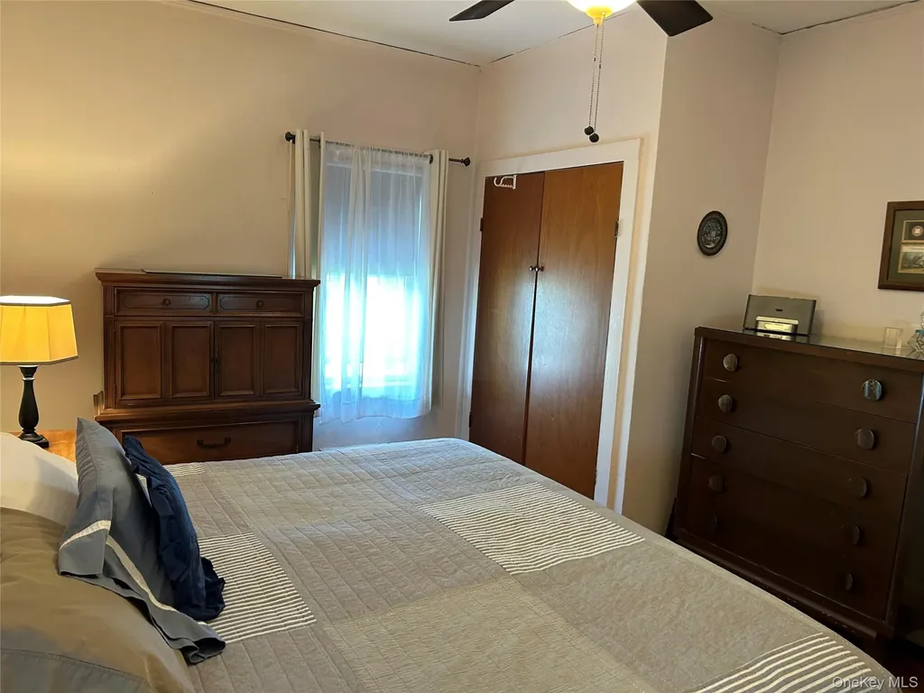 4735 196th Place Flushing NY 11358