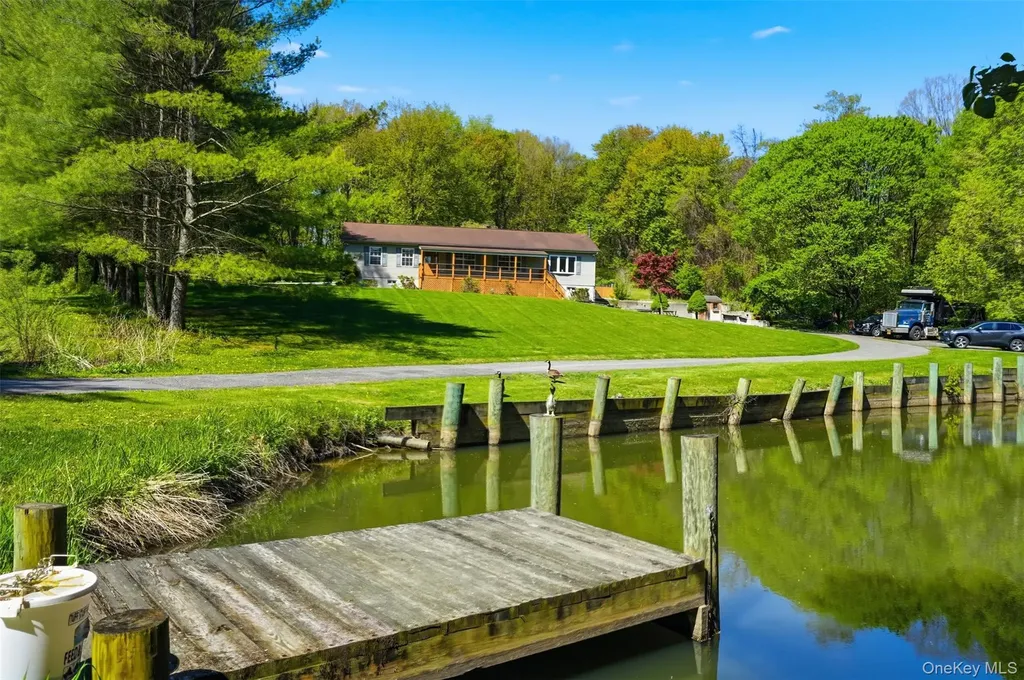 299 Diddell Road Poughkeepsie NY 12603