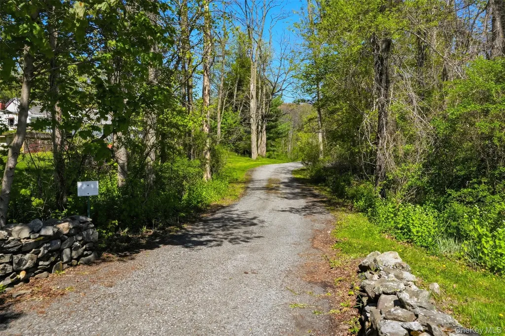 299 Diddell Road Poughkeepsie NY 12603