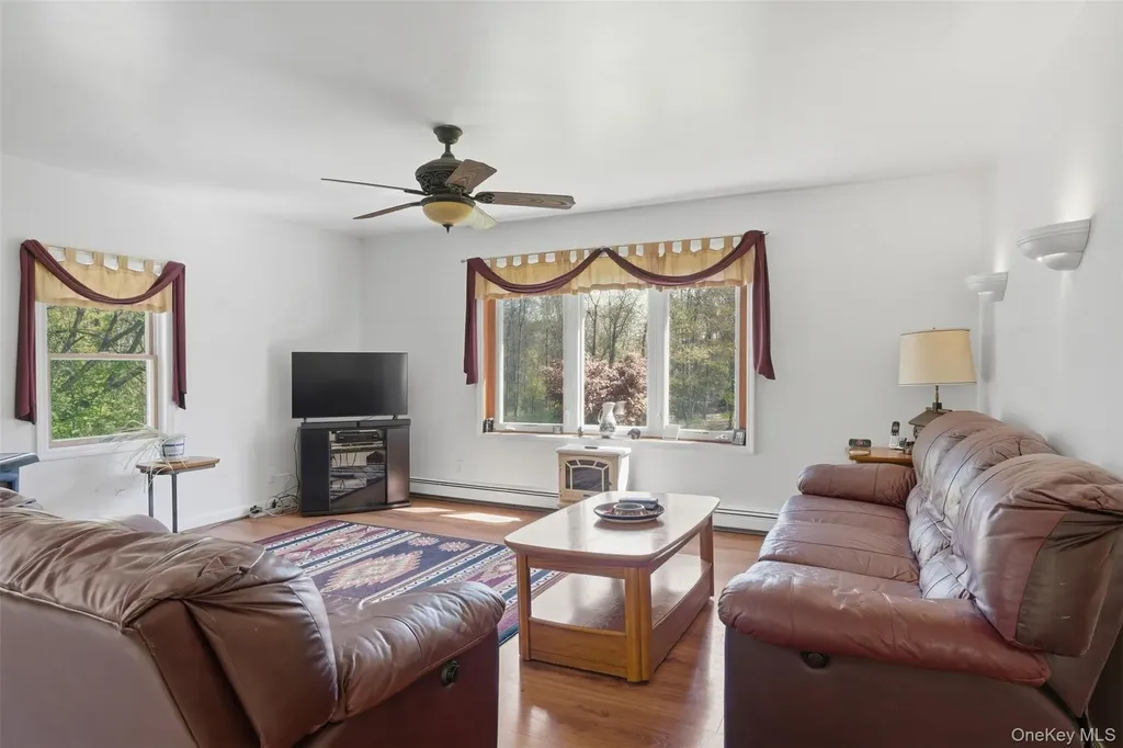 299 Diddell Road Poughkeepsie NY 12603