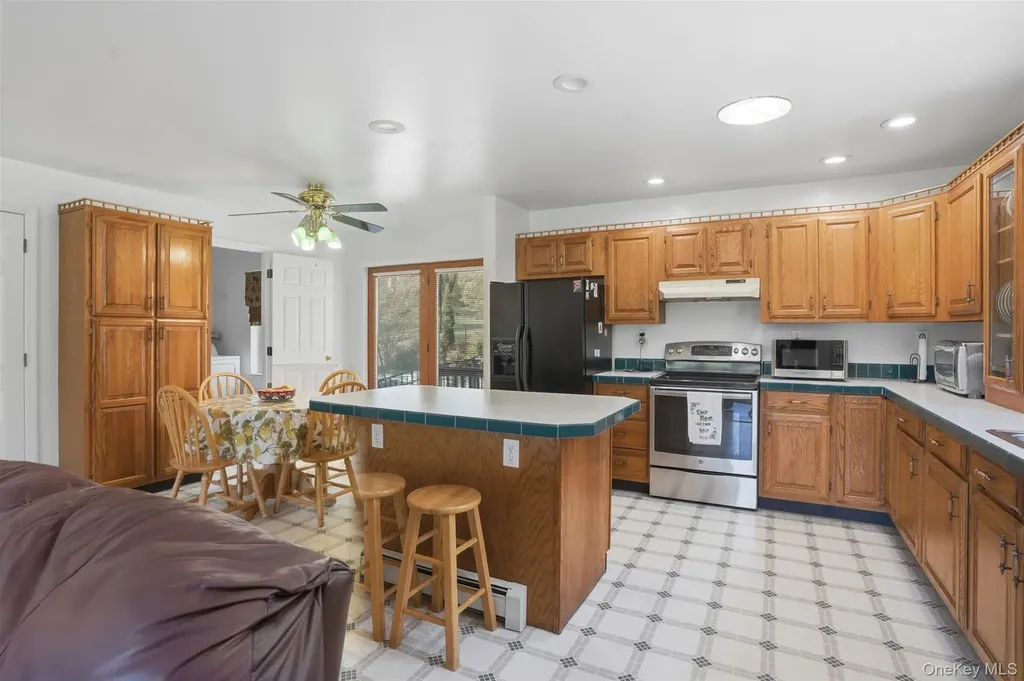 299 Diddell Road Poughkeepsie NY 12603