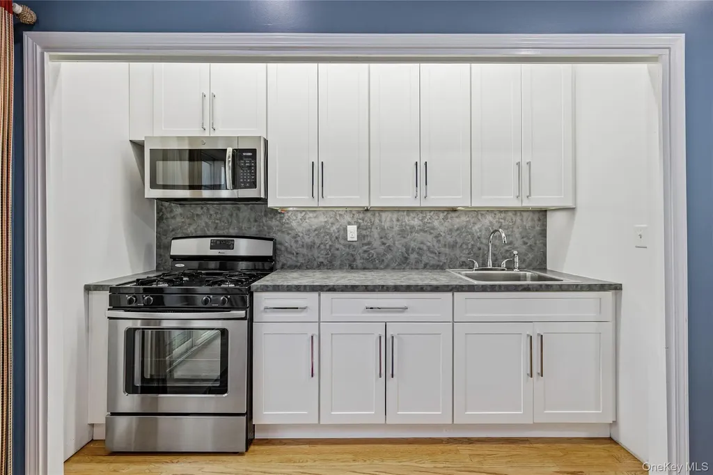 3314 Parkview Drive Spring Valley NY 10977