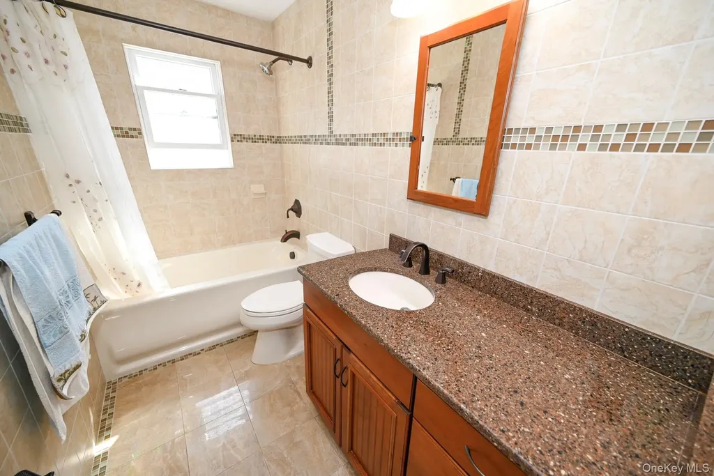 582 Western Park Drive West Hempstead NY 11552