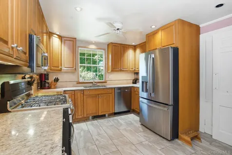 2 Turner Drive Chappaqua NY 10514