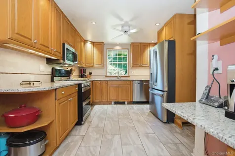 2 Turner Drive Chappaqua NY 10514