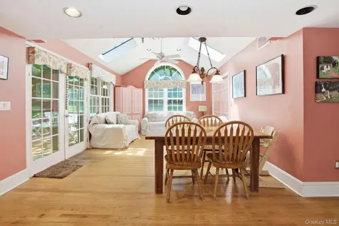 2 Turner Drive Chappaqua NY 10514