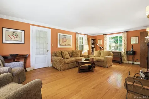 2 Turner Drive Chappaqua NY 10514
