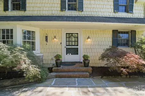2 Turner Drive Chappaqua NY 10514