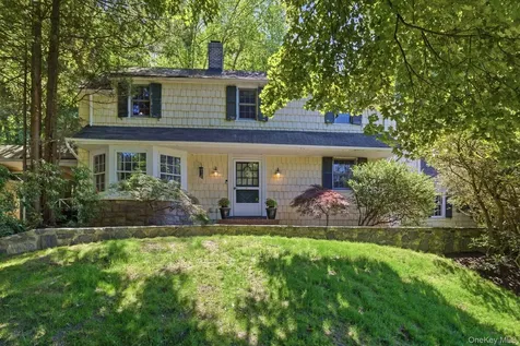 2 Turner Drive Chappaqua NY 10514
