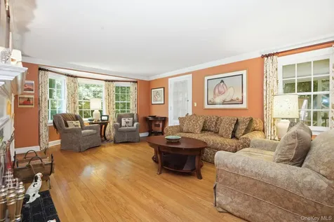 2 Turner Drive Chappaqua NY 10514