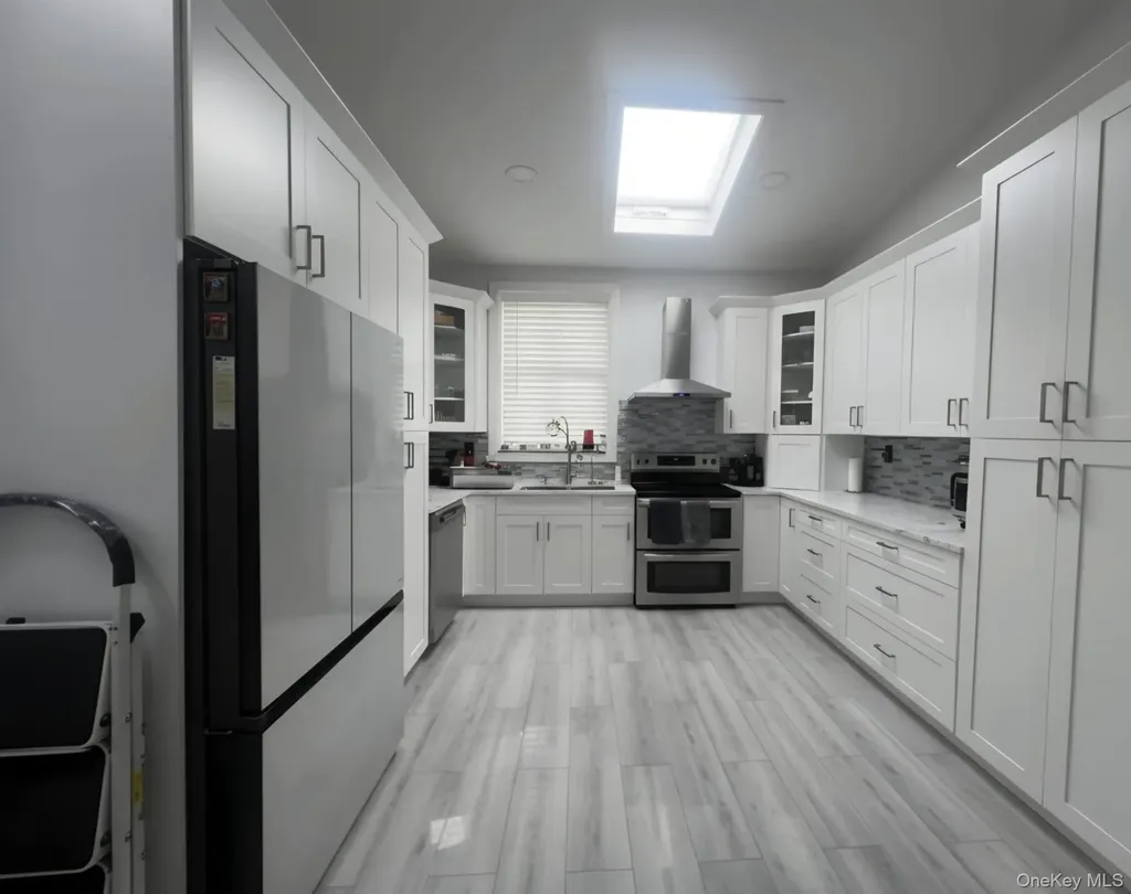 70 Massachusetts Avenue Bay Shore NY 11706