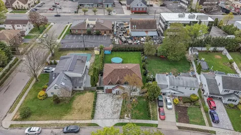 316 Acre Lane Hicksville NY 11801
