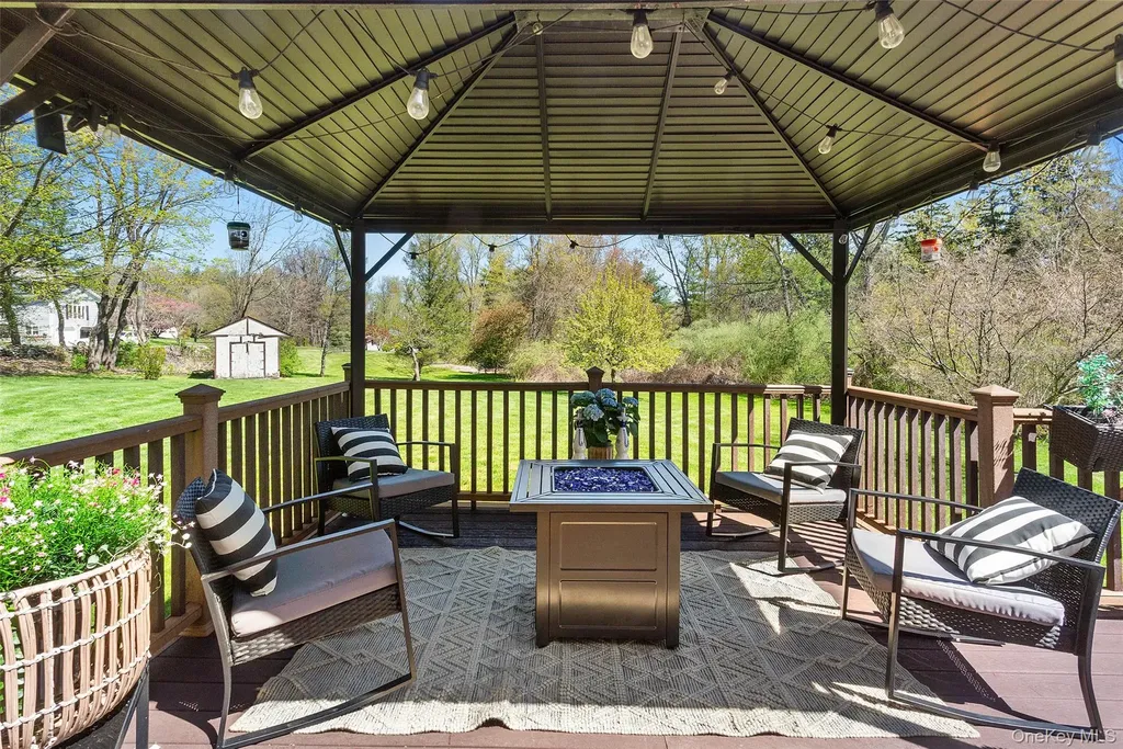130 Cobb Road Brewster NY 10509