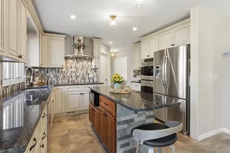 130 Cobb Road Brewster NY 10509