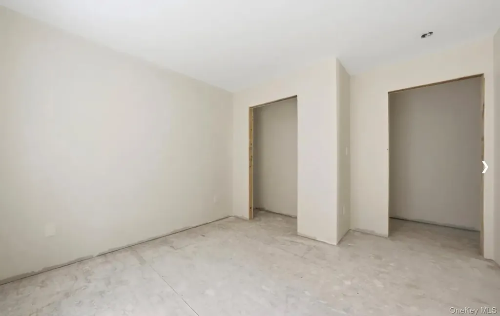 955 E 229th Street Bronx NY 10466