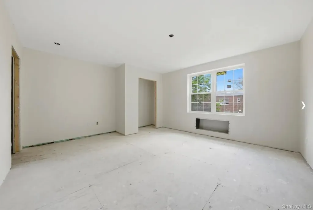 955 E 229th Street Bronx NY 10466